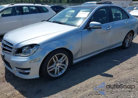 2014 Mercedes-Benz C 300 Luxury 4Matic/Sport 4Matic from USA, damaged, VIN WDDGF8AB0EA963550